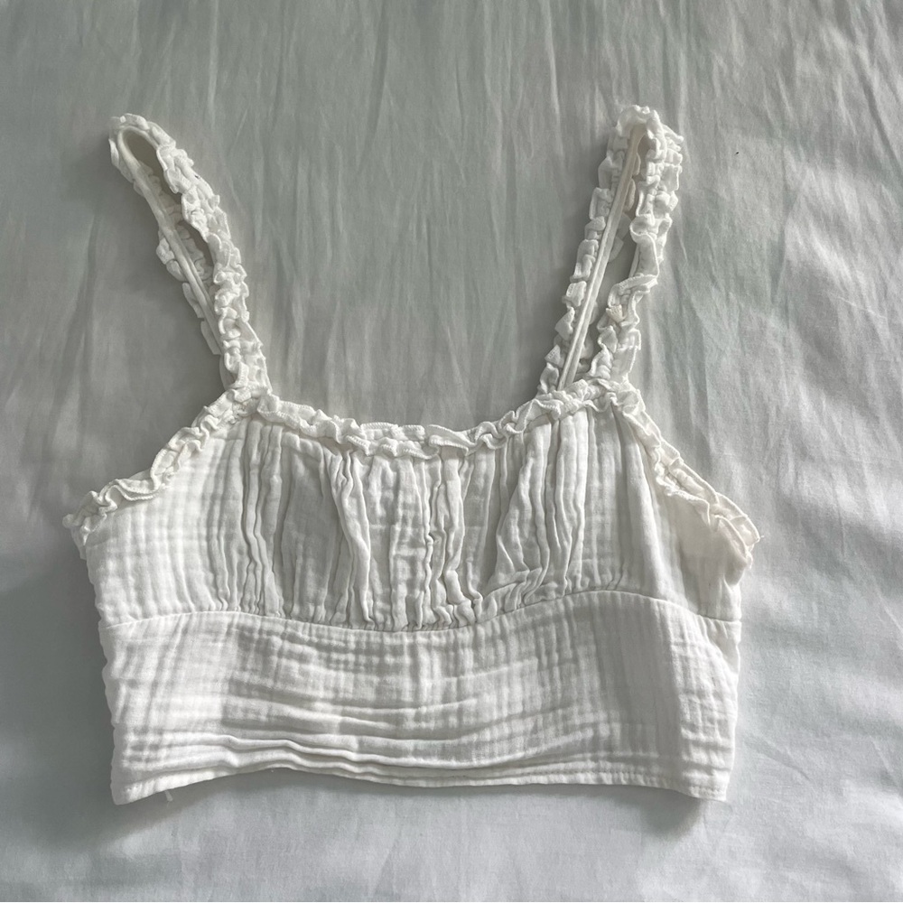 Ruffle cropped picnic tank